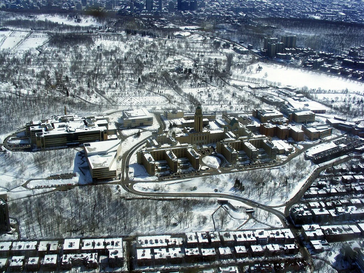 Université de Montréal - Vue aérienne