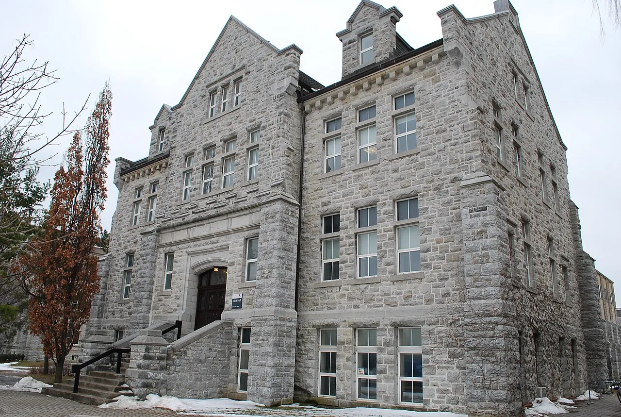 Nicol Hall, Queen's University