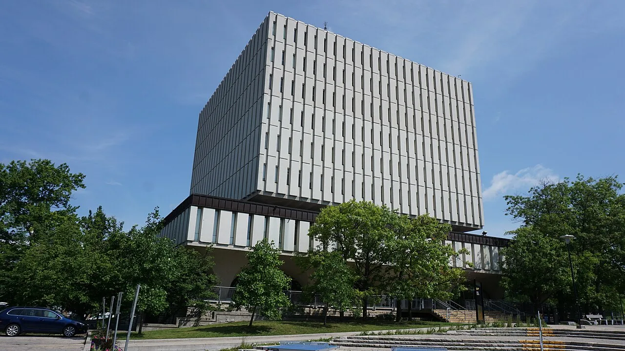 Dana Porter Library - Waterloo, ON